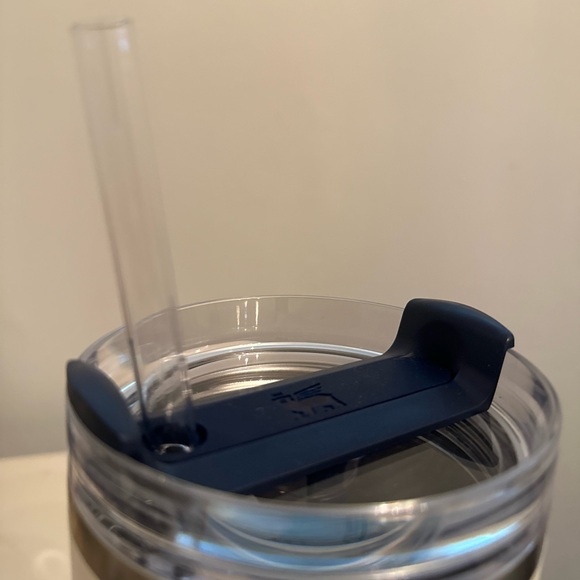 Brand new abstract Stanley 40 oz tumbler - Picture 2 of 5